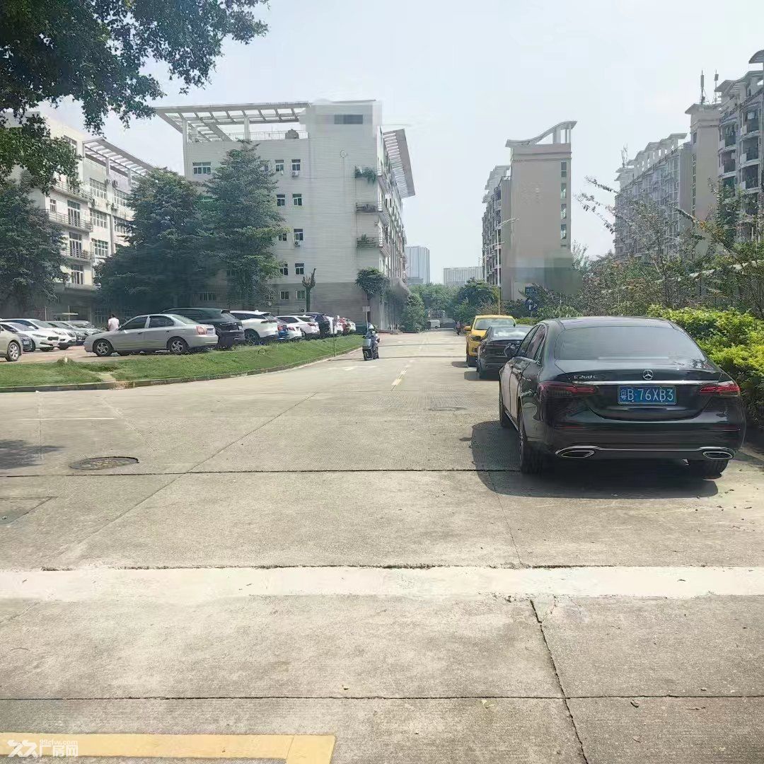光明地铁口附近花式园区原房东厂房招租信息 - 2