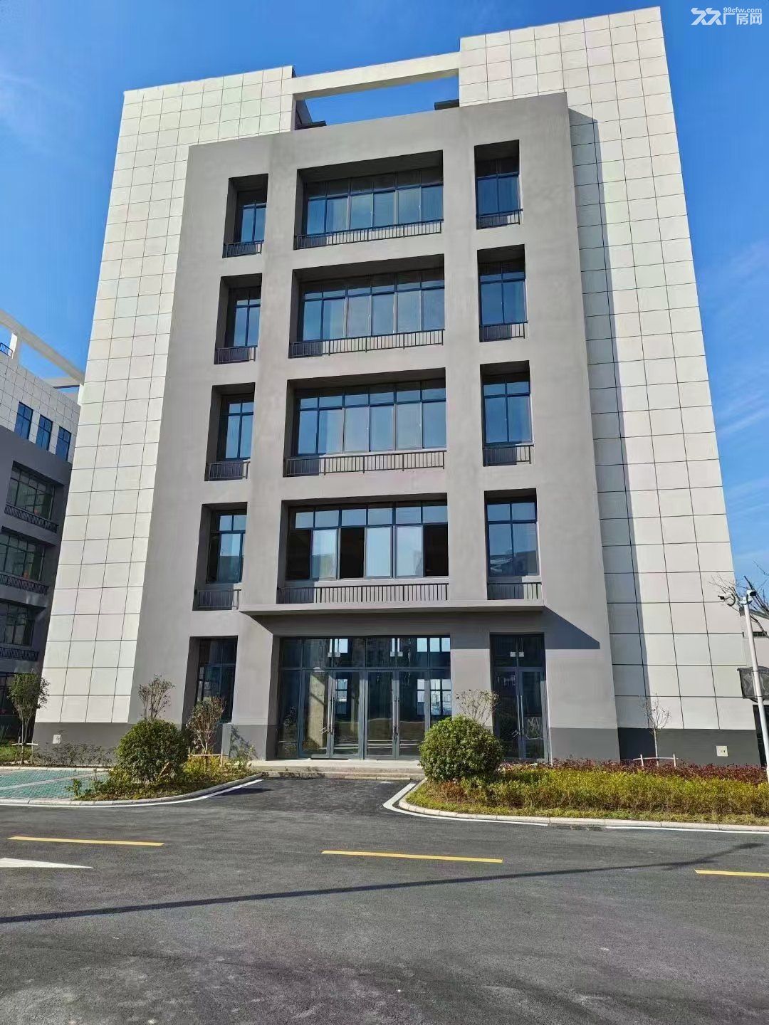 全新厂房,挑高8米,免租期长, - 3