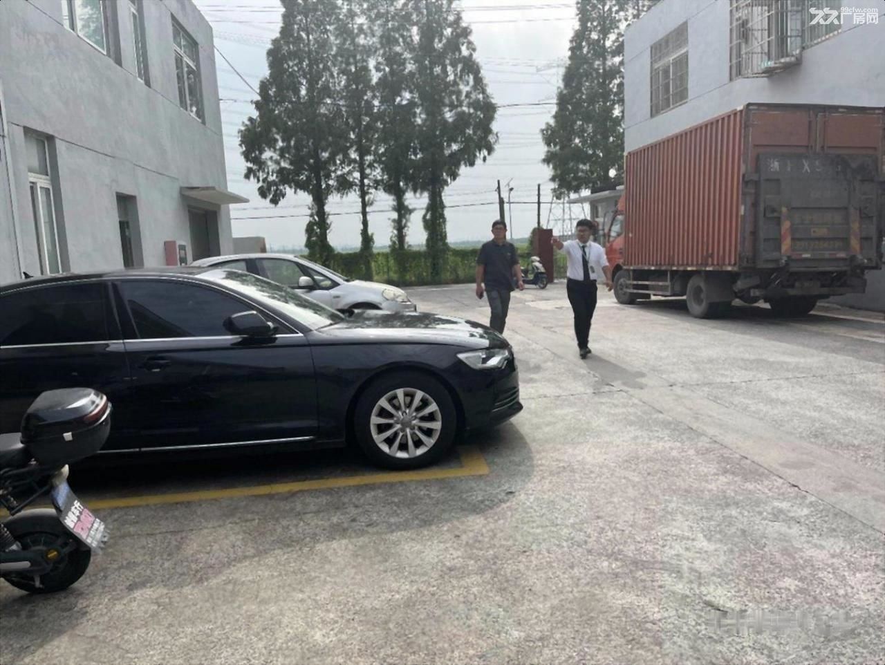 房东出租:黄渡 原房东小独栋 层高8米带一间办公 门口带场地 大车好进 - 4