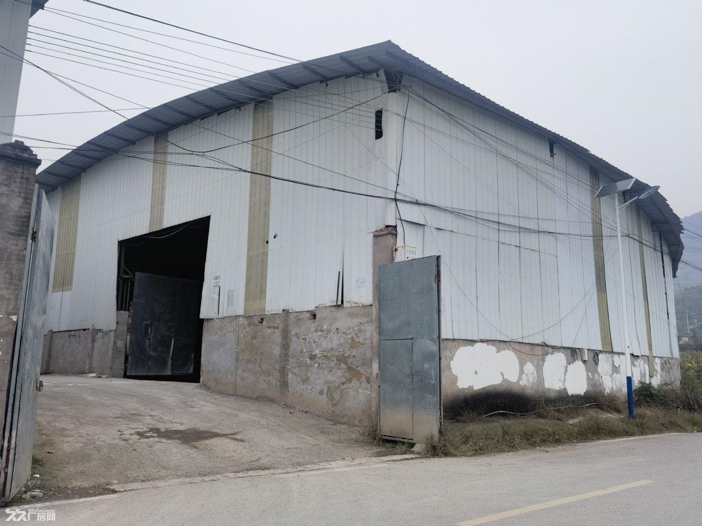大学城土主物流园回龙坝2300和1400和900平米厂房仓库出租 - 2