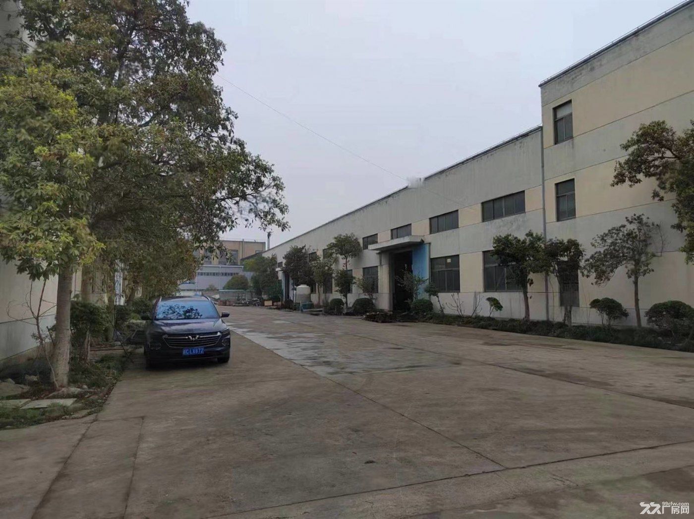 厂房出租,独栋火车头,空地大,适合各种机械加工和仓库物流。