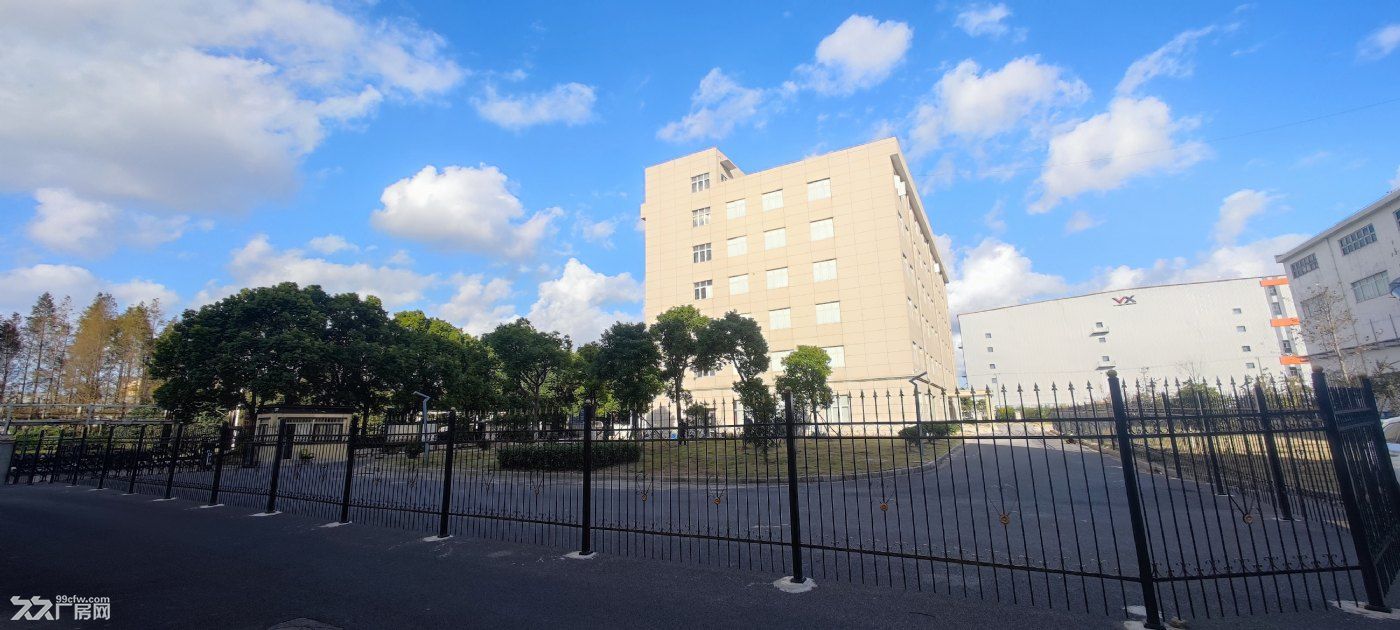 上海临港自贸区104板块、大环评、全新独栋厂房业主直租 - 2