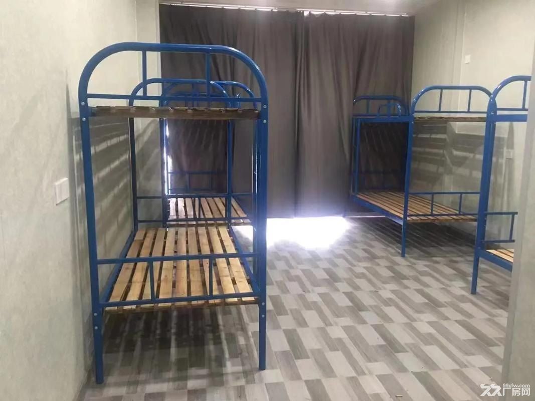 6000平宿舍待租,水电网配置齐全,有专用洗衣房