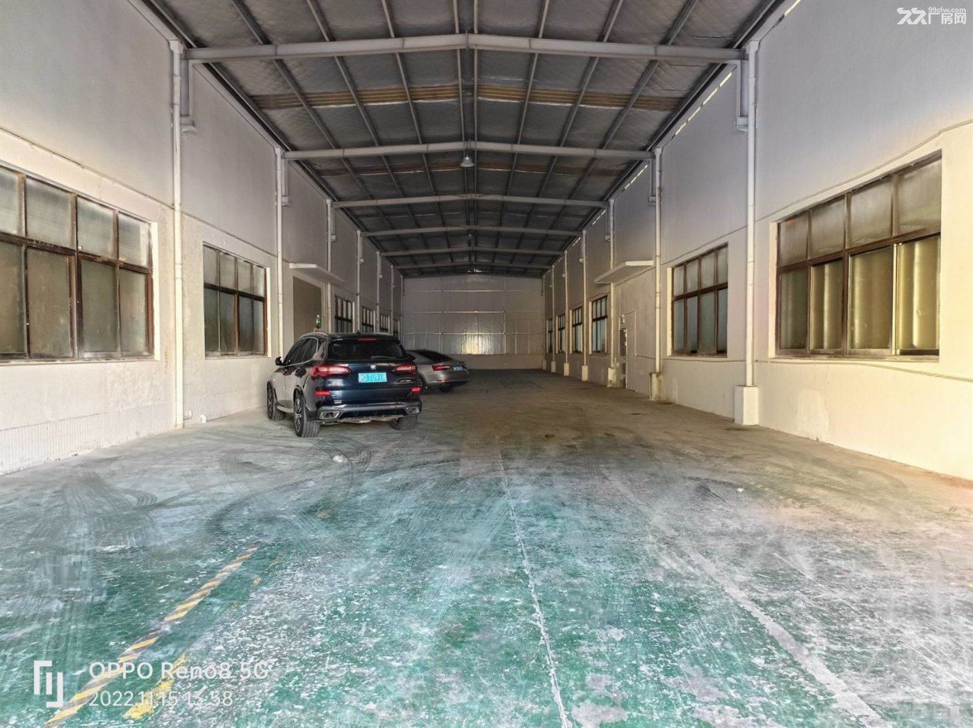 嘉松北路7301新出全新单层厂房1100平方米送600平阁楼 - 4