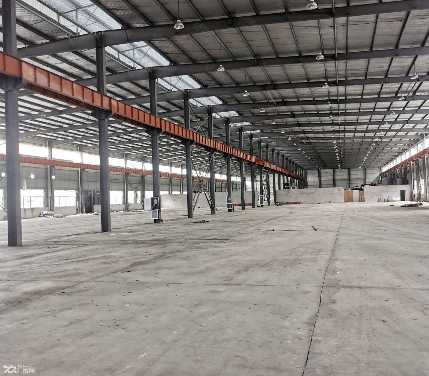 出售诸暨姚江19.8亩土地10000方厂房，其单层4000方证件齐全，年限37年