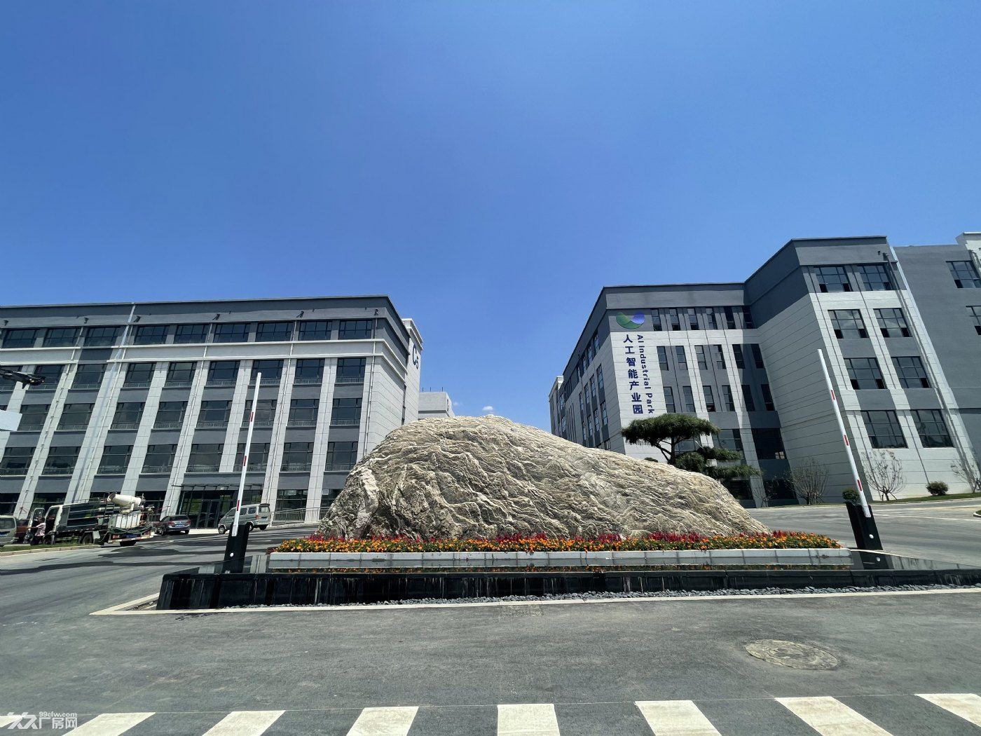 国企产房直租,无中介费,包装修