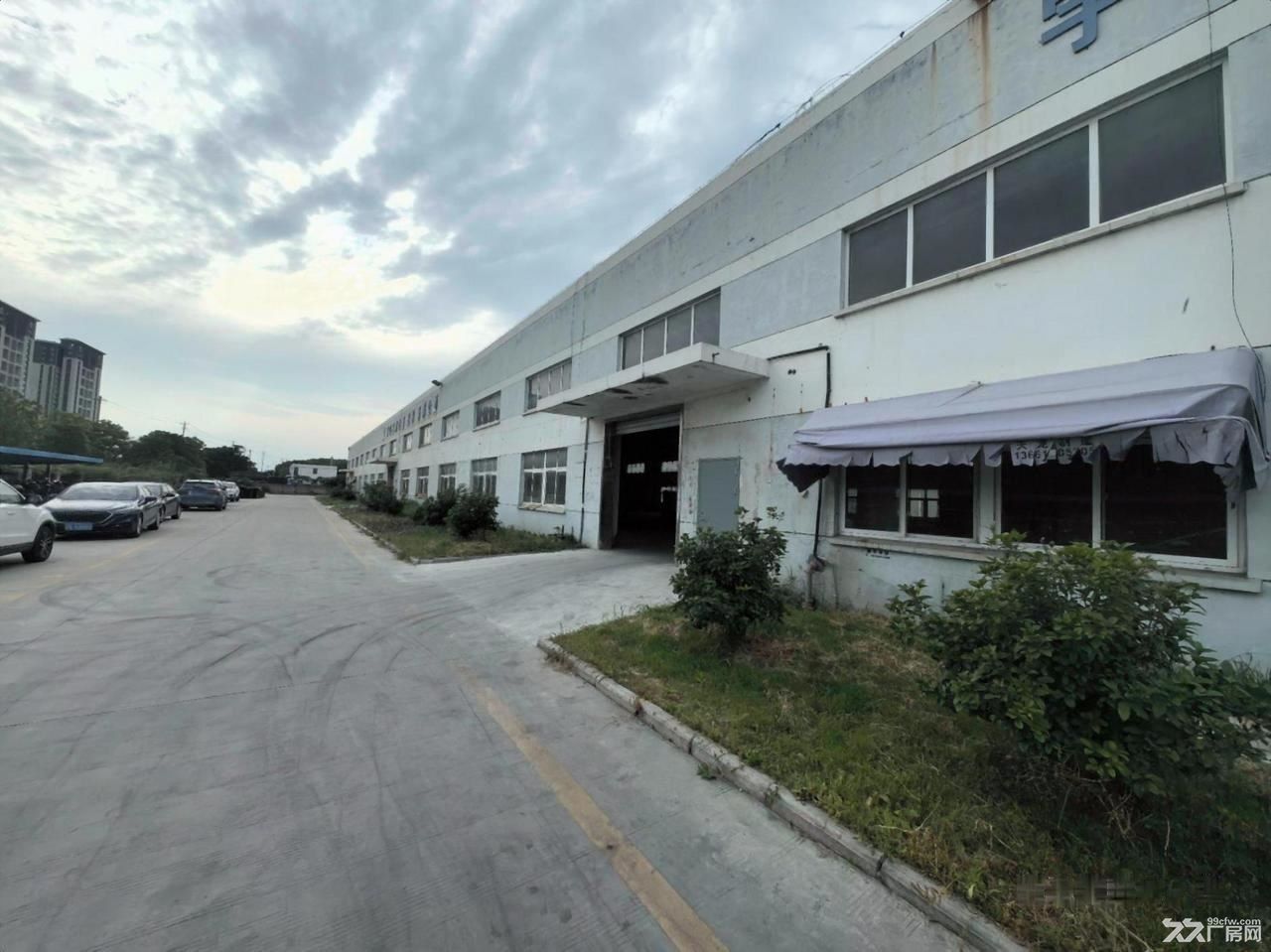 房东出租：独门独院丙类厂房1800方8毛入驻 - 3