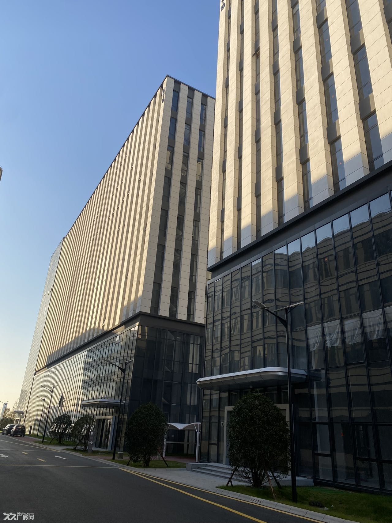 慈溪杭州湾联东U谷厂房出售 1000平起卖 50年产权 - 2