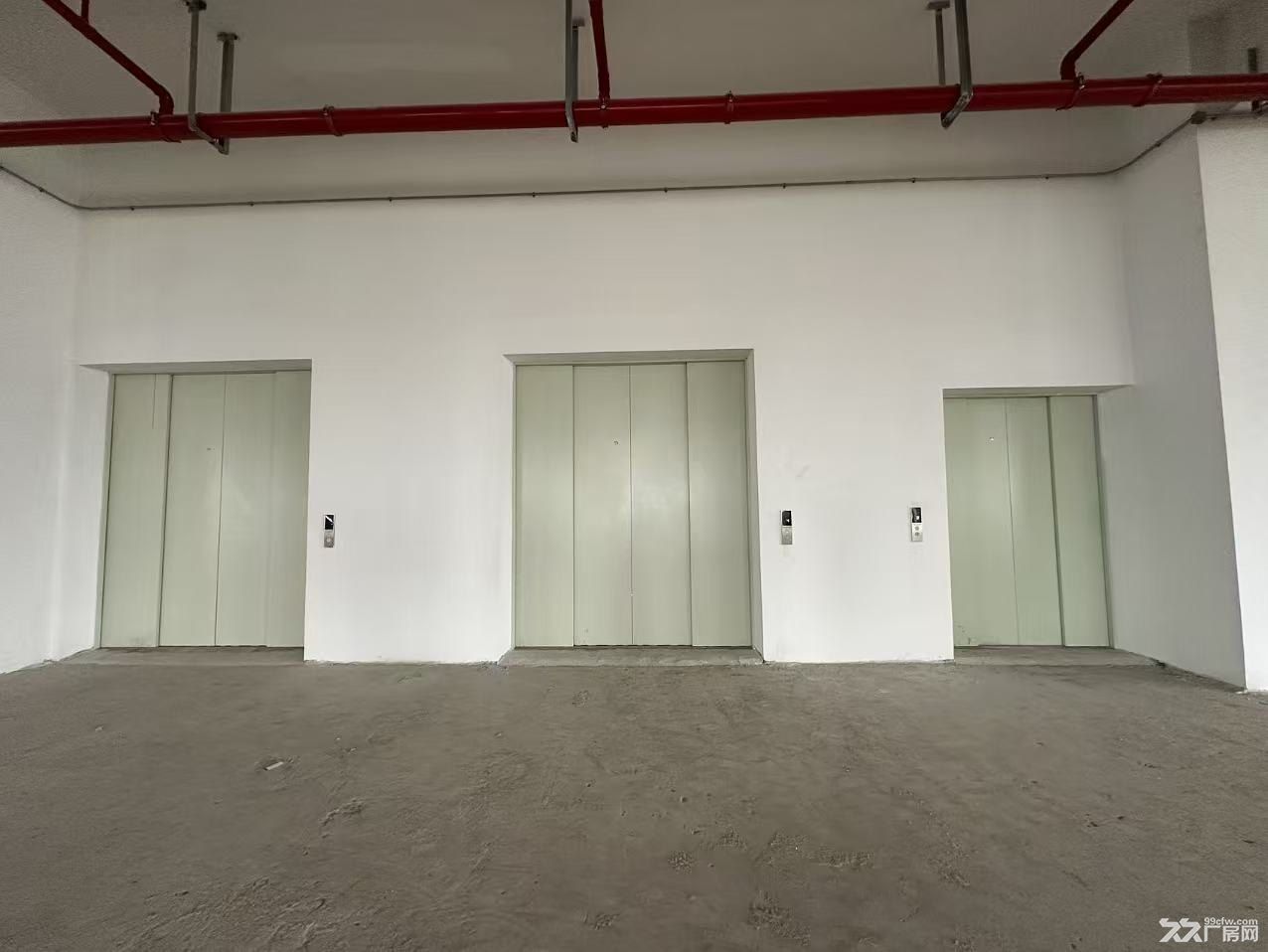 龙华红本单层2000平厂房出租 - 2