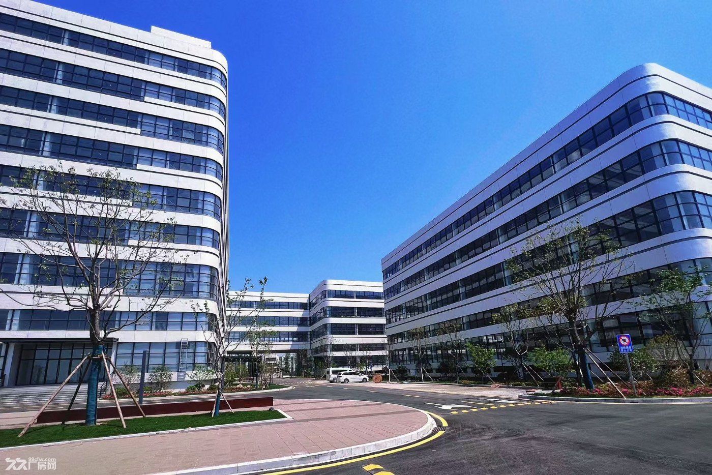 国企品质、现房出租、可分割、配有货梯、客梯,可集装箱车直接入园,有地下室 - 3