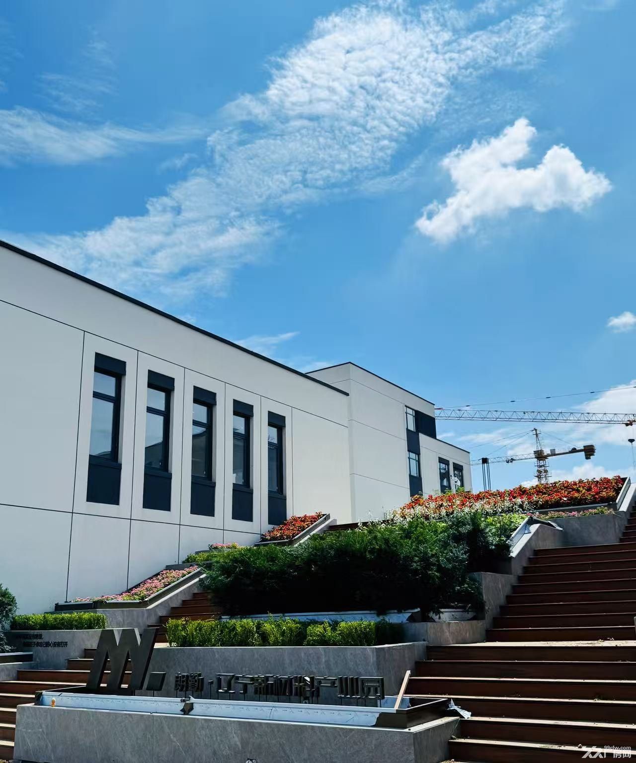 现房出售 浑南区科技城公园东侧600平框架厂房 电费低 供暖 灵活