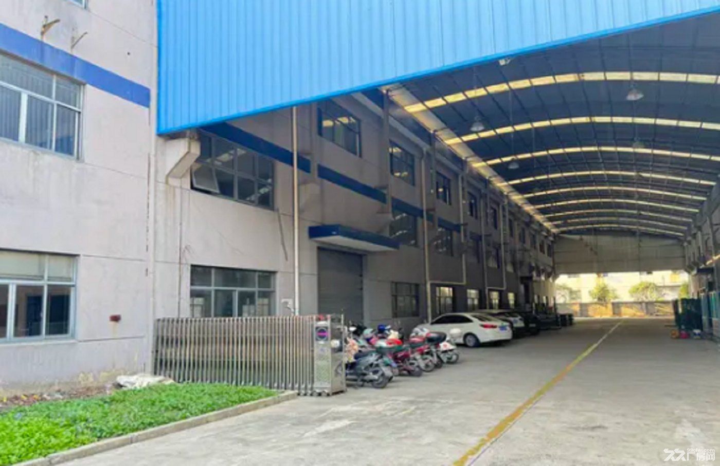 出租上海嘉定北开发工业区3000平带行车0.8元 - 5