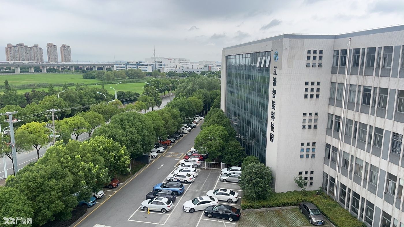 园区唯亭,免费车位一楼500㎡,楼上300㎡大小都可分租 - 3