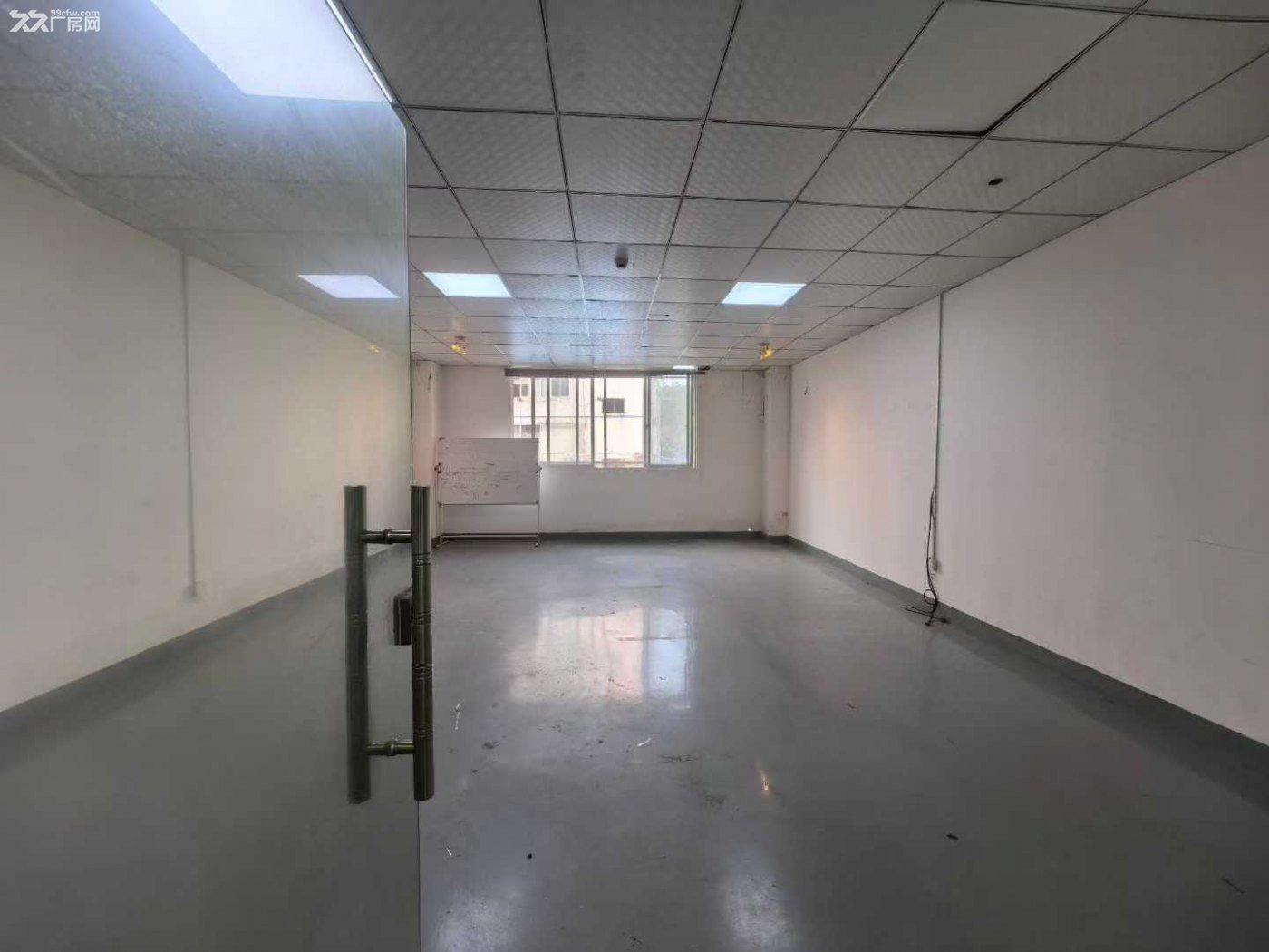 龙华民治工业区二楼850平厂房出租 - 5
