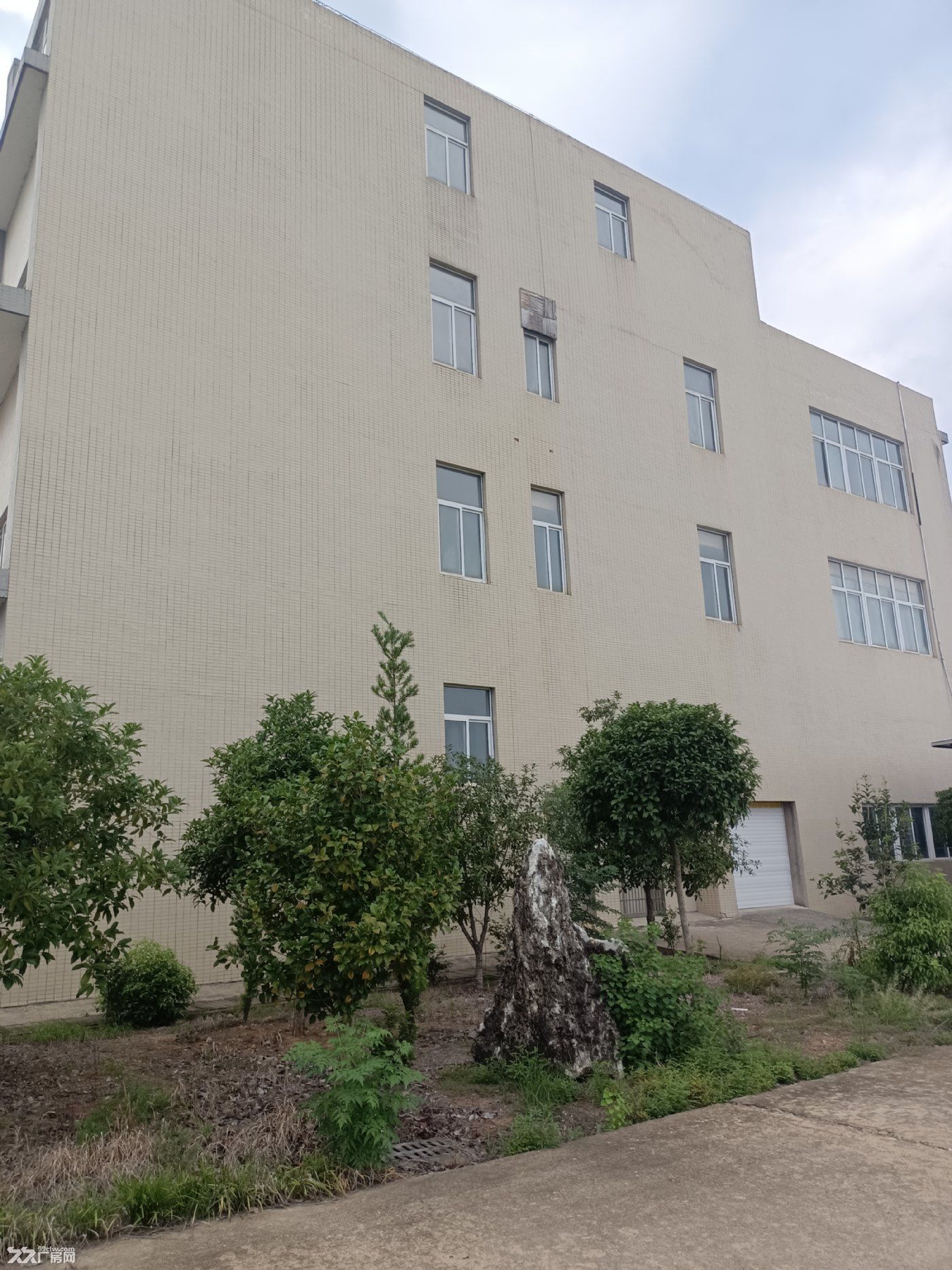 价格实惠、可直接办公生产 - 3