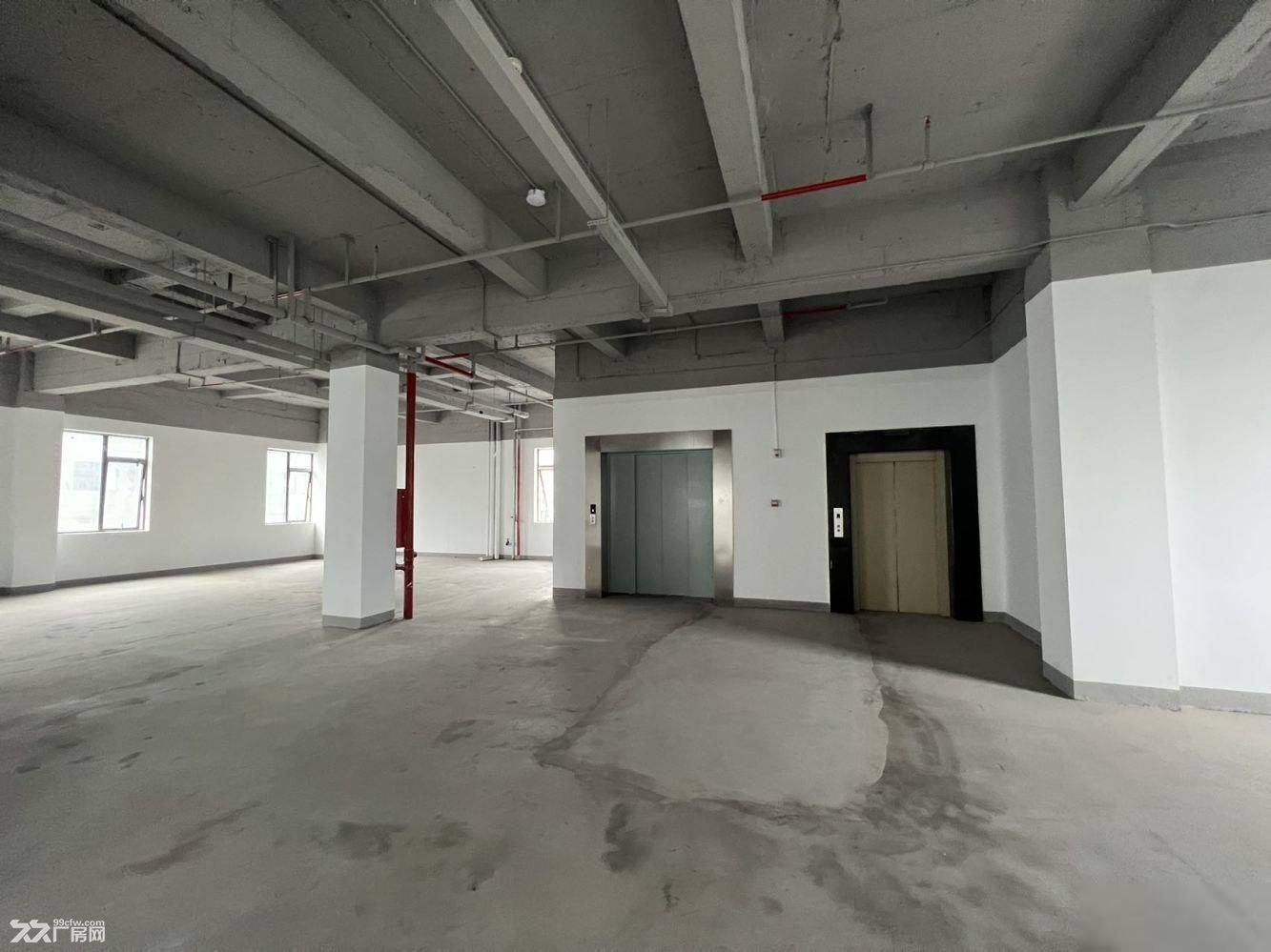 金桥自贸区新出研发办公园区104板块，精装交付，上下水可分割