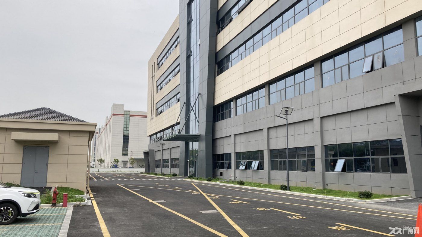 苏州吴中区新建标准厂房 层高6米-9米，通蒸汽燃气 配套甲类仓 紧靠东环
