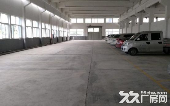 海宁长安杭甬高速出口附近，21亩土地18000方标准厂房出售