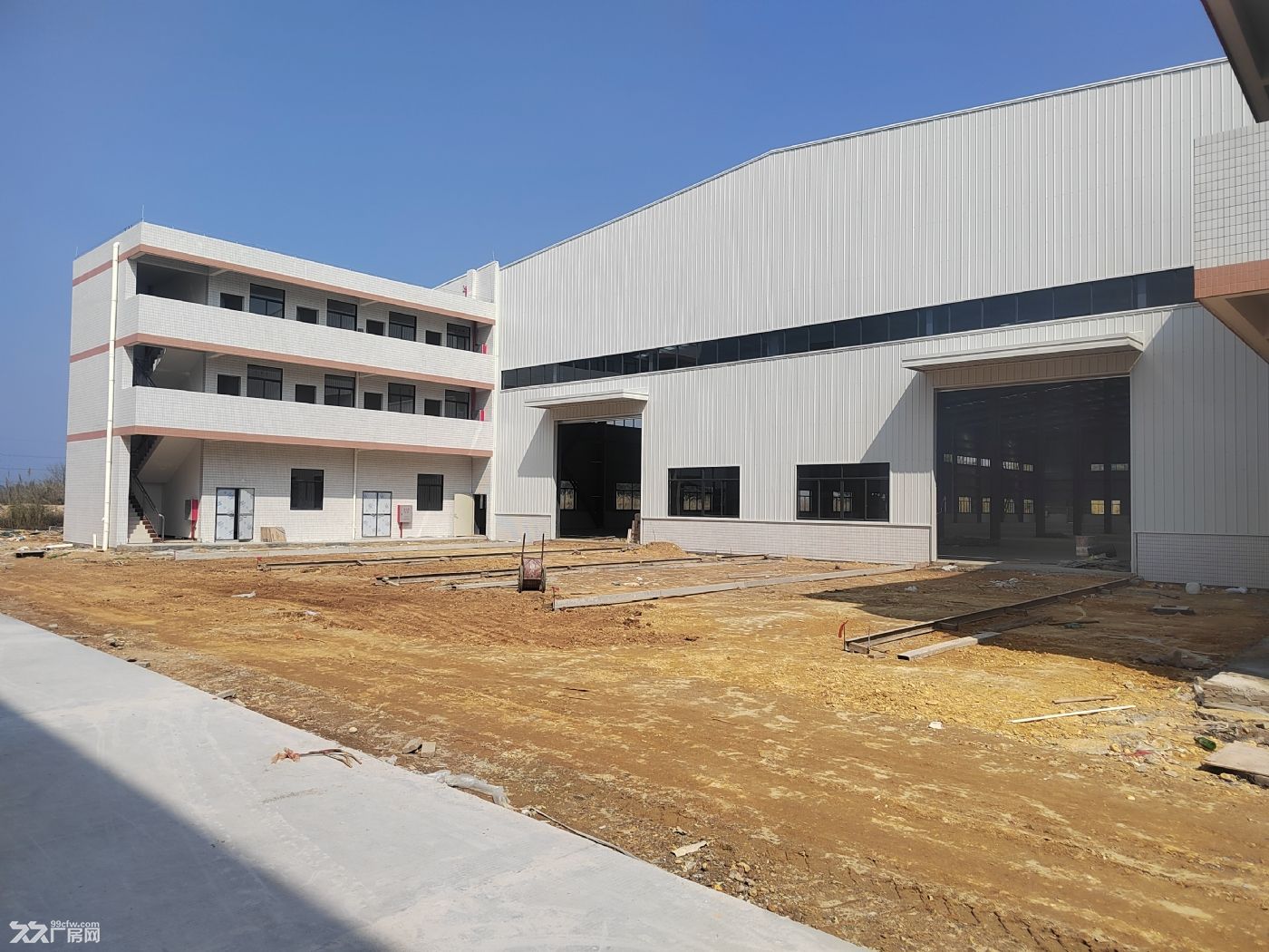 佛山三水全新独门独院厂房出租