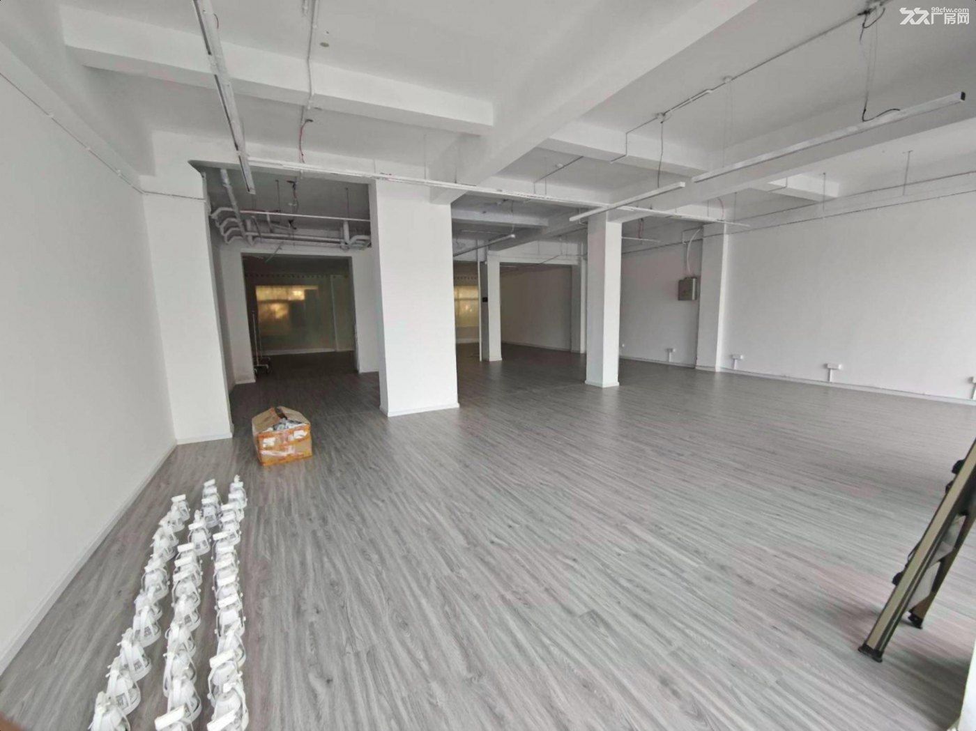 下沙3号大街沿街一楼300方带装修有展示面可随时入驻 - 5