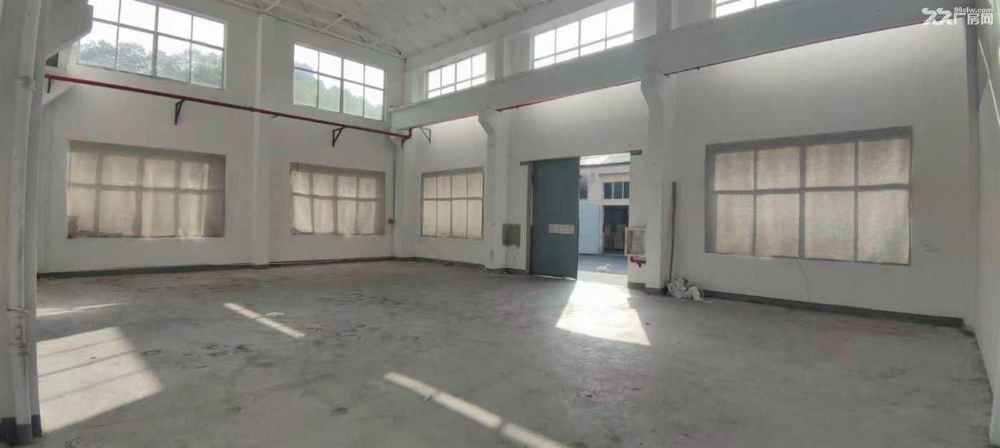 无：房东直租：华新纪鹤公路285平一楼高度10米  仓库  加工  不锈钢 - 2