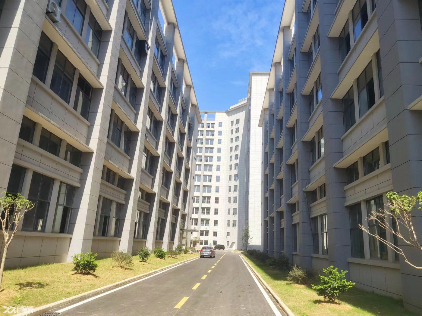 汉口北开发区12500平米独门独院宿舍办公食堂配套齐全可分租 - 3