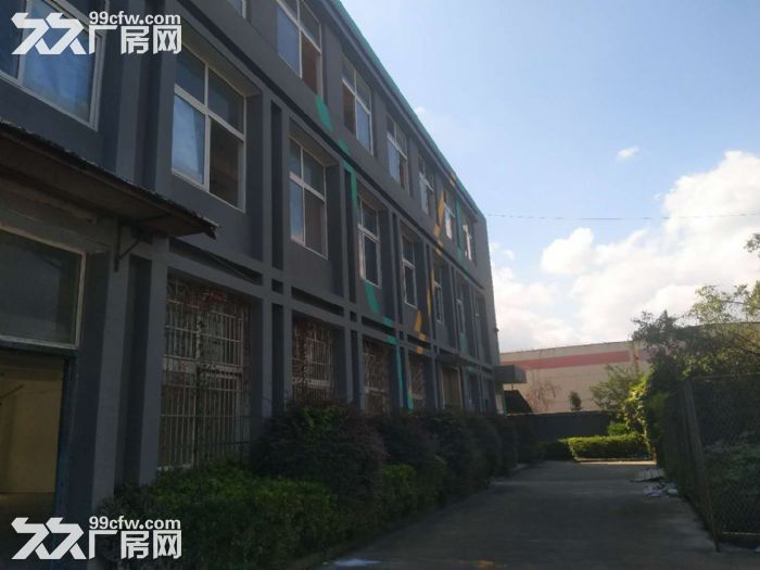 象山北工业区土地15.8亩厂房3500平，层高8米，空地大可