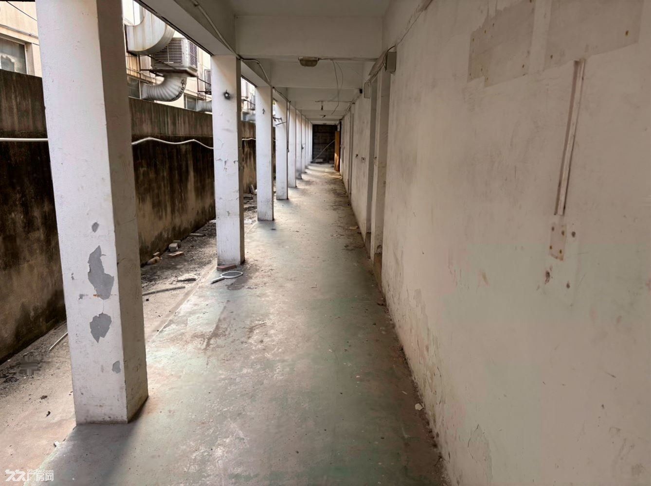 房东出租：嘉定新城地铁旁独门独院600平可做宿舍带两亩空地 - 4