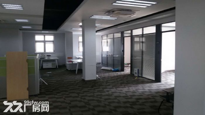 康桥园区独栋1330平办公楼出租 - 4