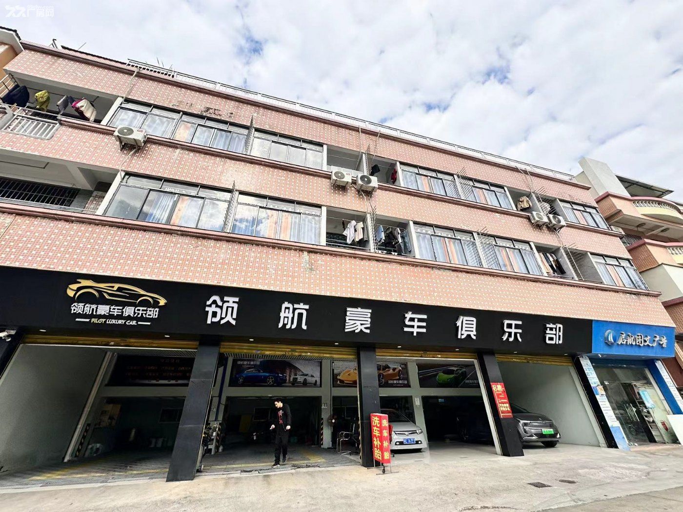 沙湾古镇临界旺铺带超大平台价格低业主直租 - 3