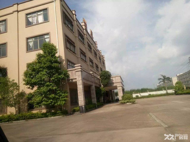 《《合》》三栋镇原房东19000平方出租