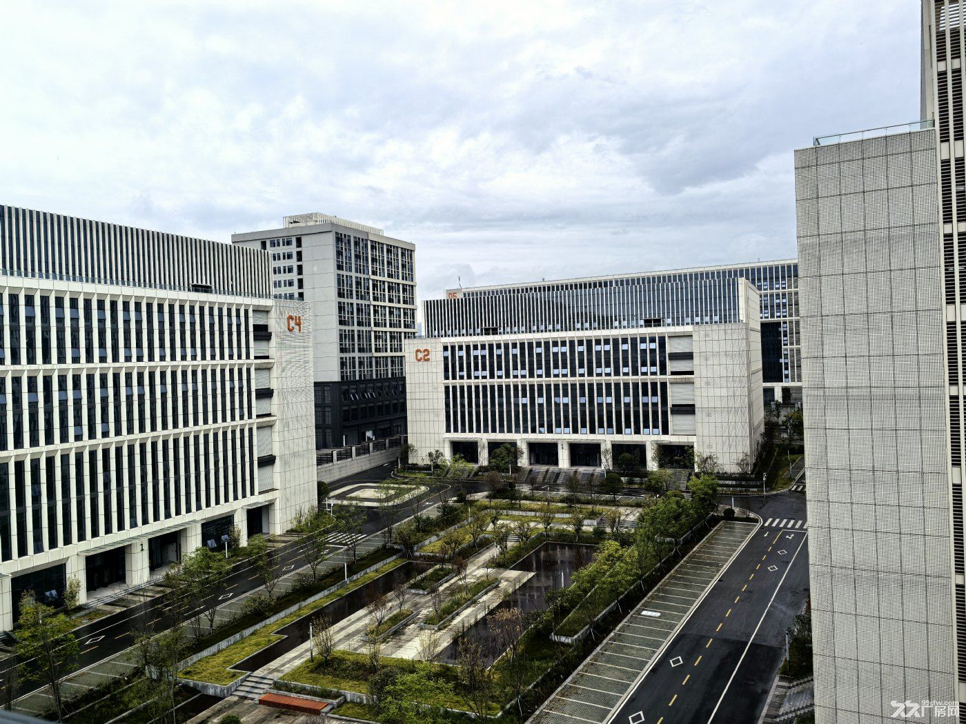 园区大，配套好，租金低，优惠政策多，地理位置好， - 8