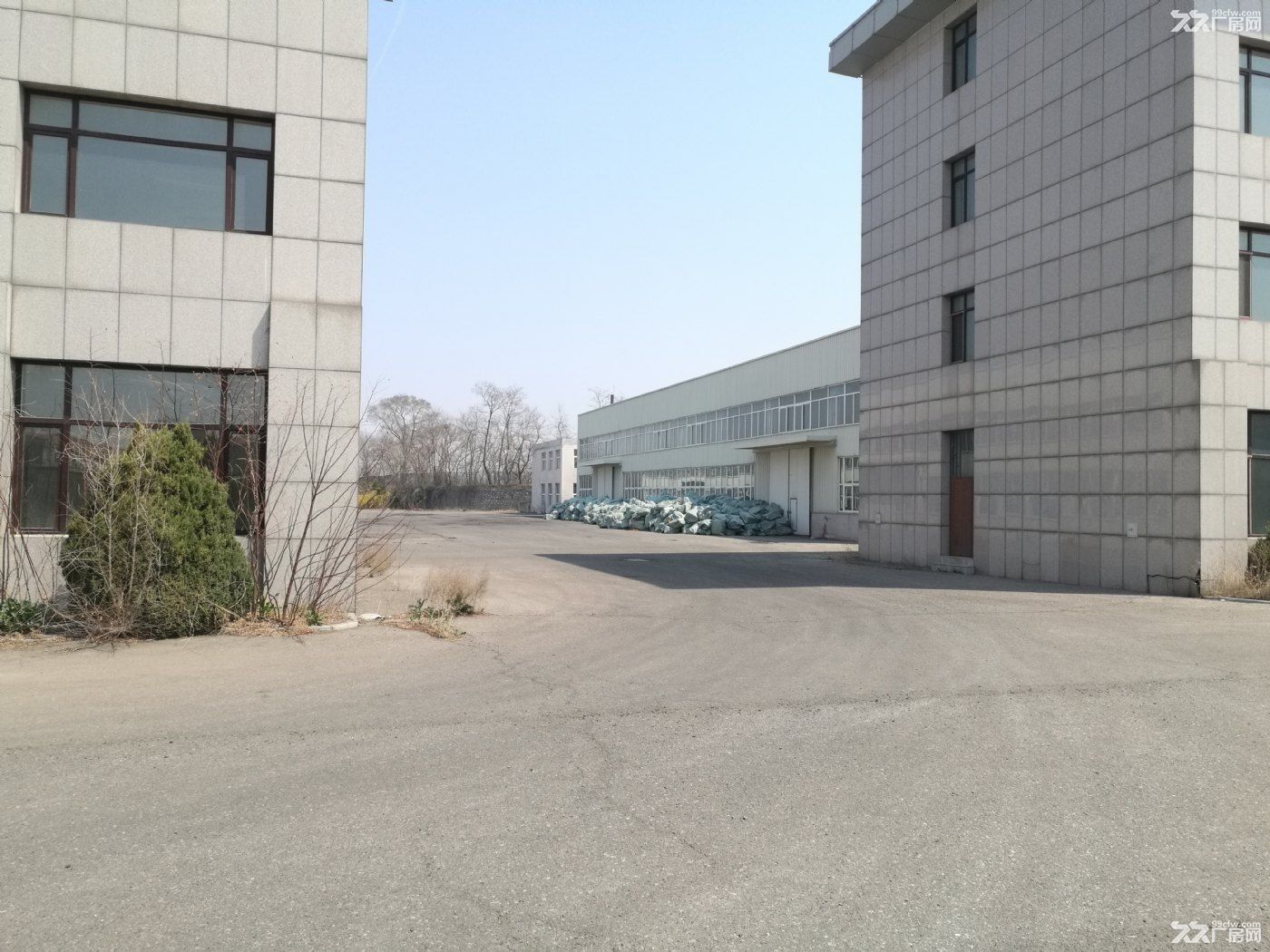 出租 庄河青堆镇国有独院1.2万平建筑2.3万平土地,有办公宿舍楼厂房仓库等 - 4