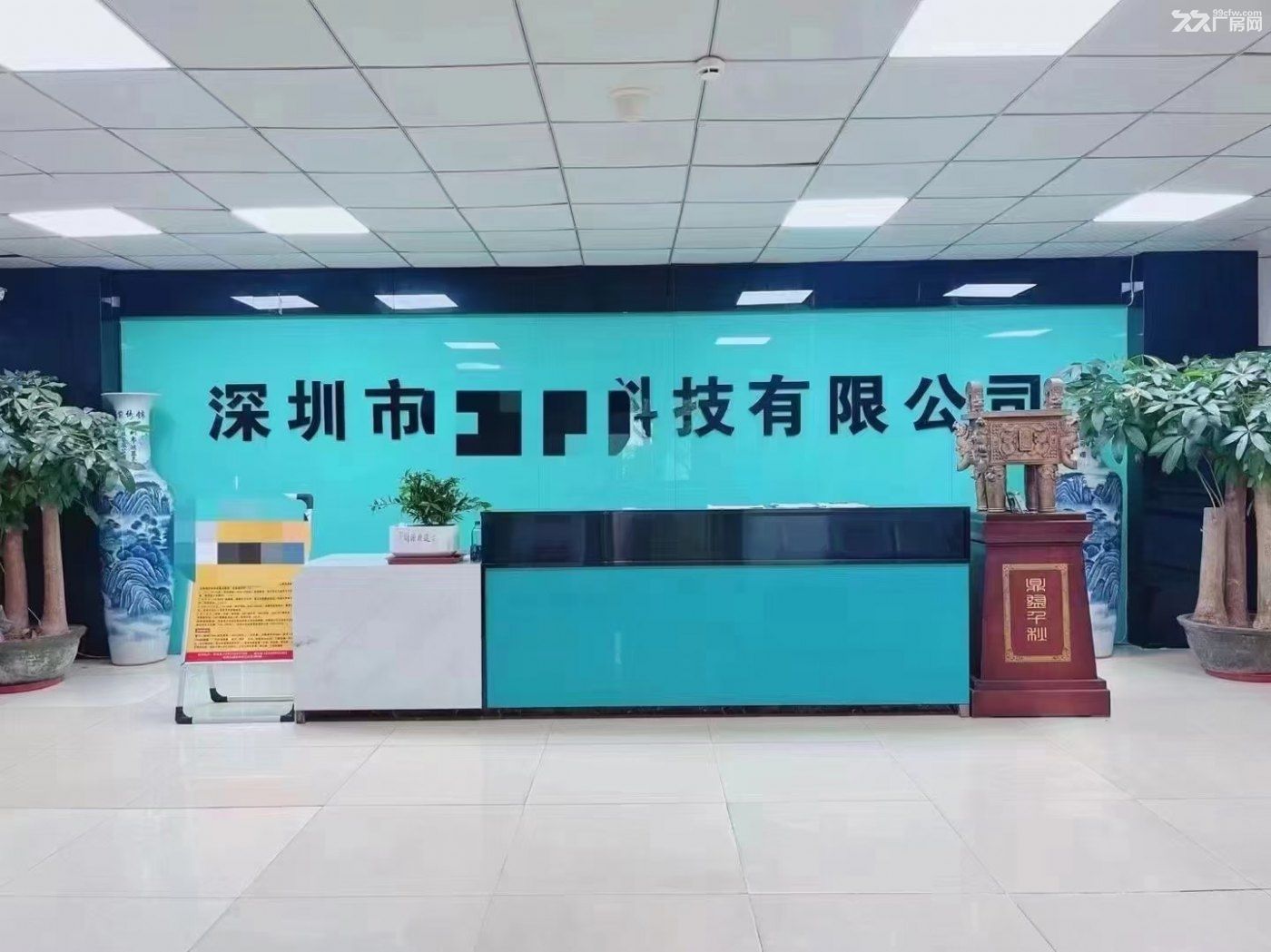深圳西乡黄田地铁口新出5600平方精装修厂房出租
