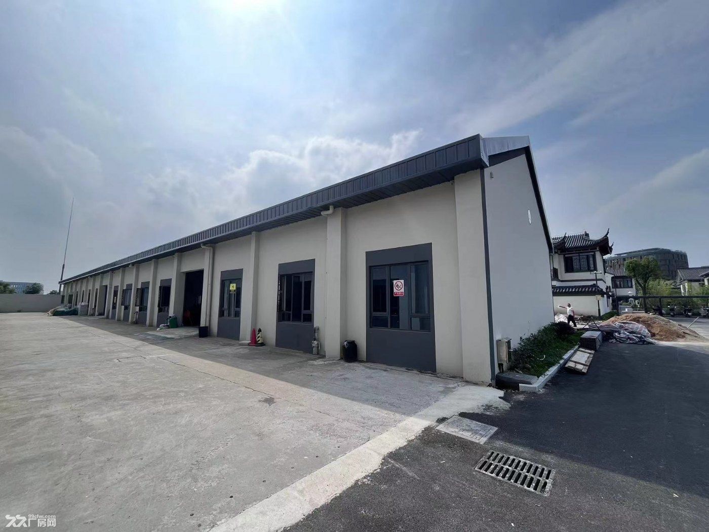 元江路莲花南路全新单层厂房出租500平1000平可做独门独院
