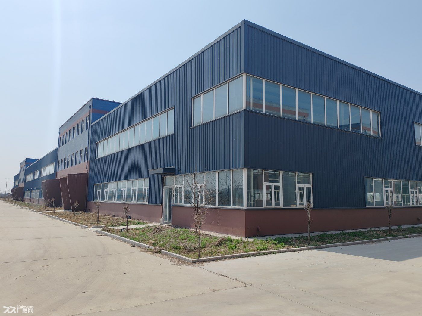 潍坊滨海标准工业厂房出售 单层钢结构 独立厂房 独门独院 - 5