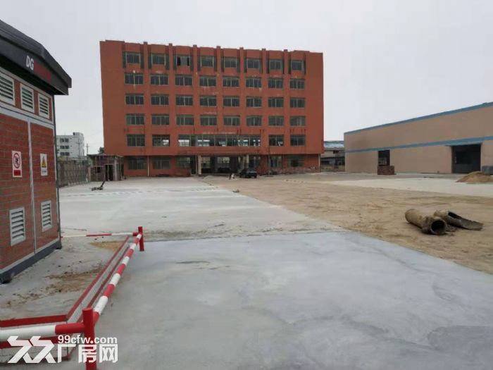 台山台城成熟工业区厂房仓库2200平方招租,现成装修 - 3