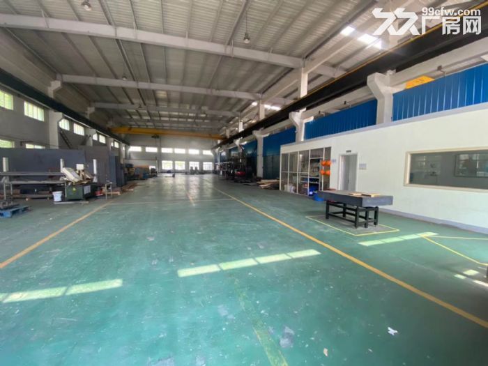 A跨塘一楼2400平标准厂房  可架行车 价格可谈