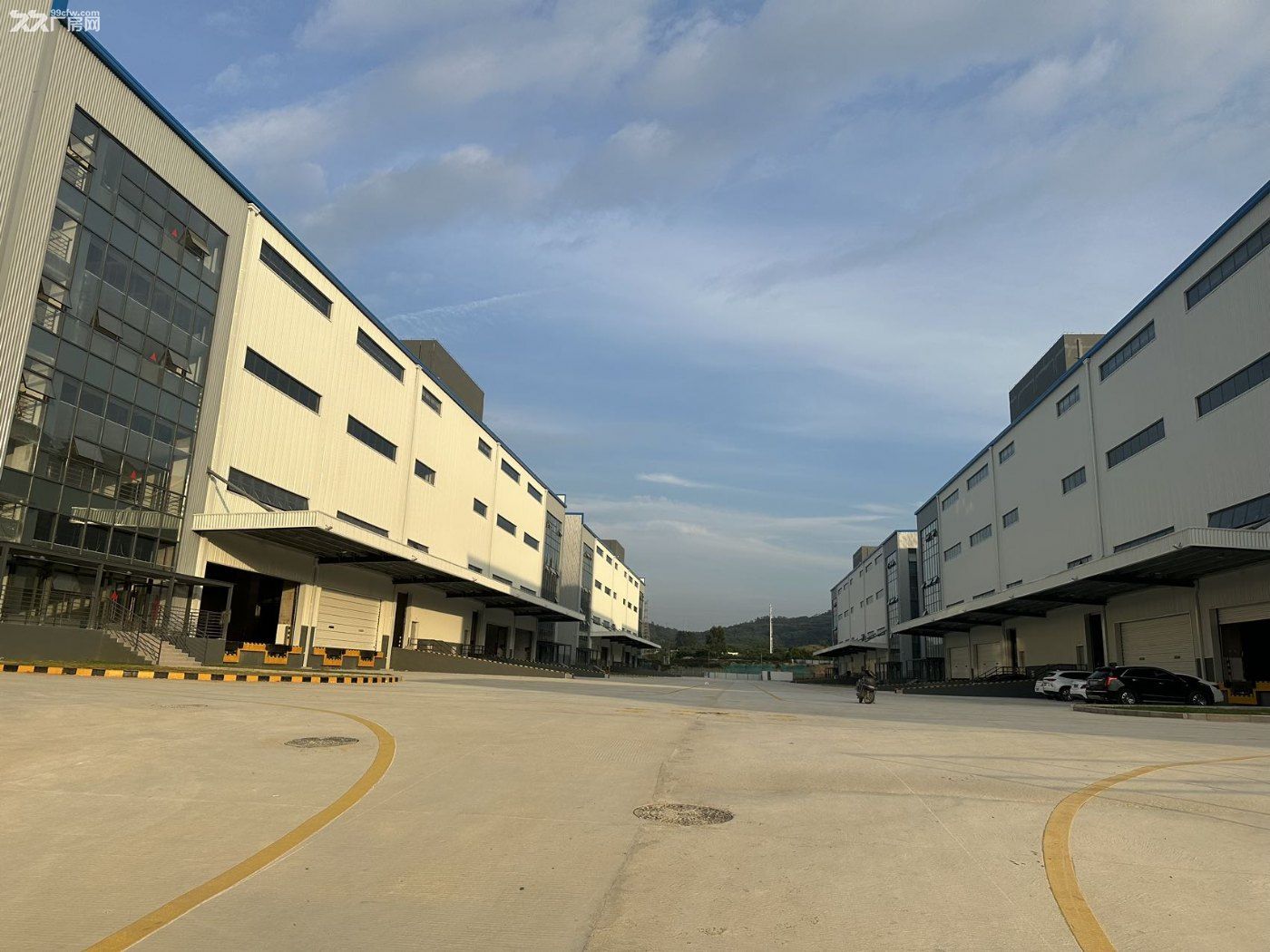 汽车展厅出租,4S店车企销售,大场地 - 4