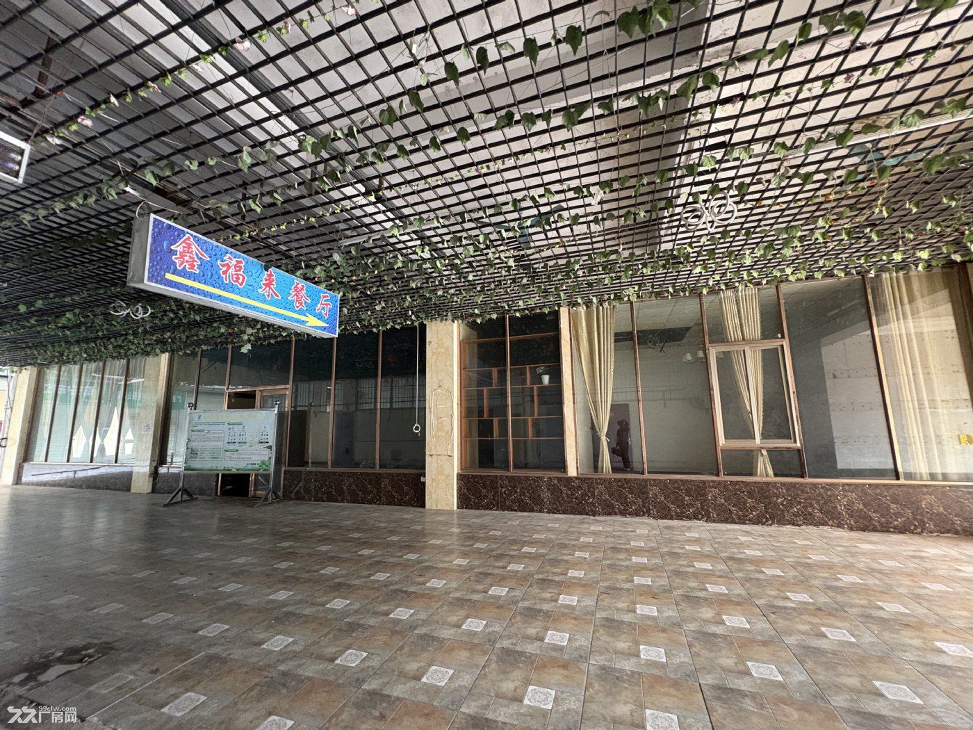 独栋酒楼租2层送1层 - 3