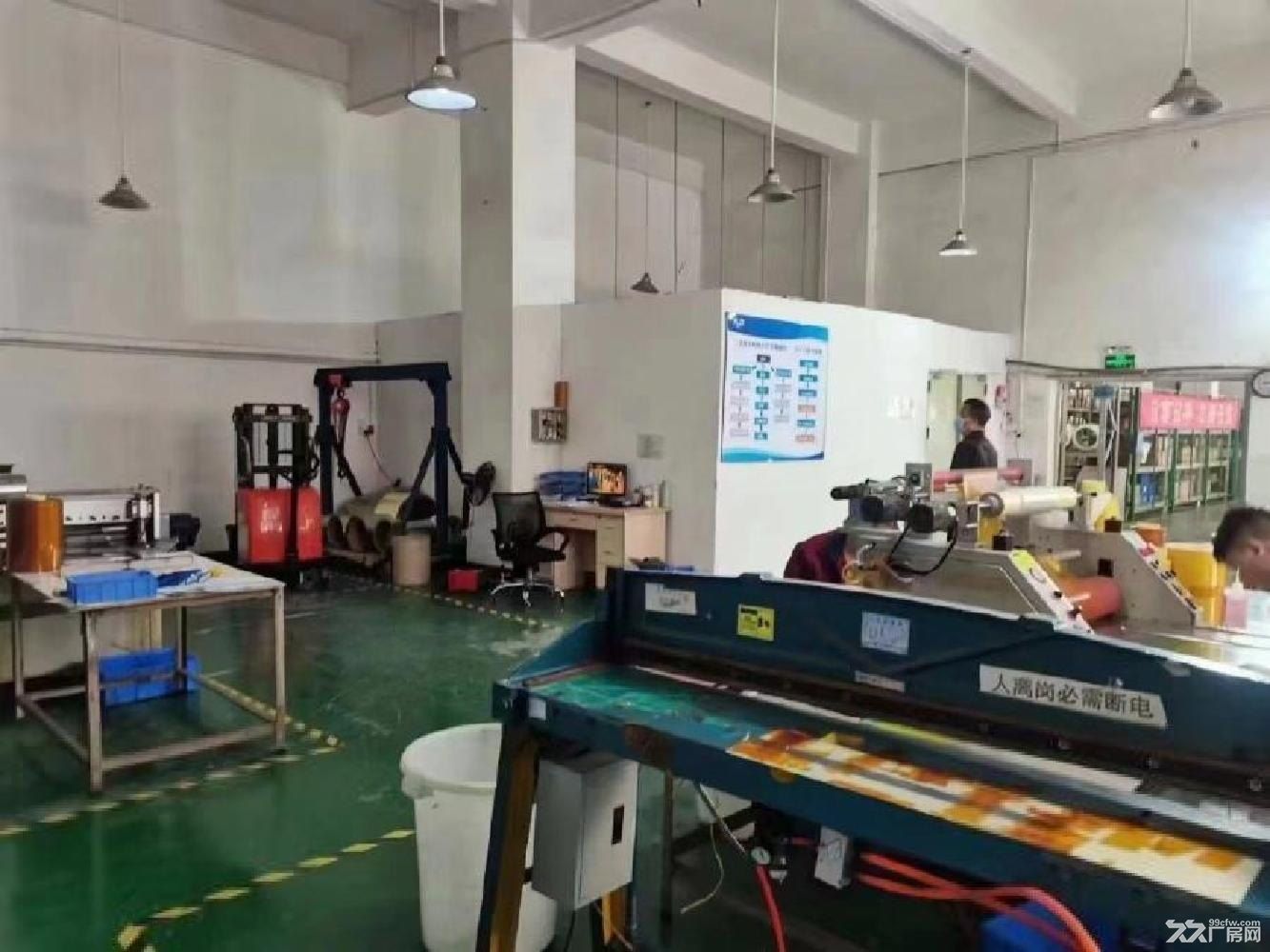 深圳布吉厂房出租可分租,交通方便环境好租金12元w - 5
