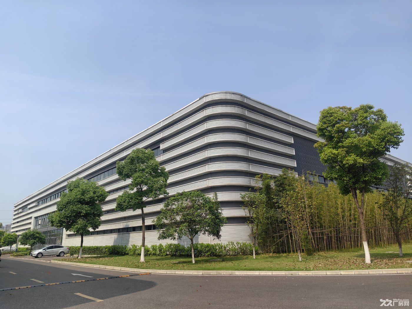 高新区+大学城,单层11米钢构厂房出租1500㎡起 - 2