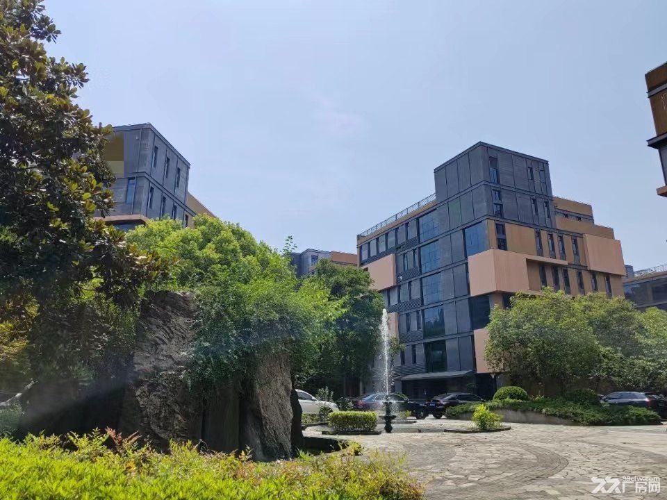 松江工业区独栋2000平方米五层总部研发办公厂房出租