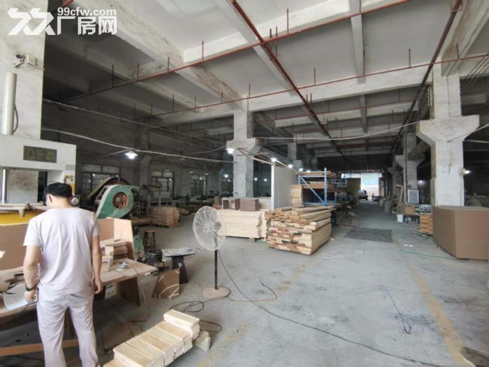 顺德龙江镇集北工业区标准厂房出租,13000平,可分租,可喷油,14元/平