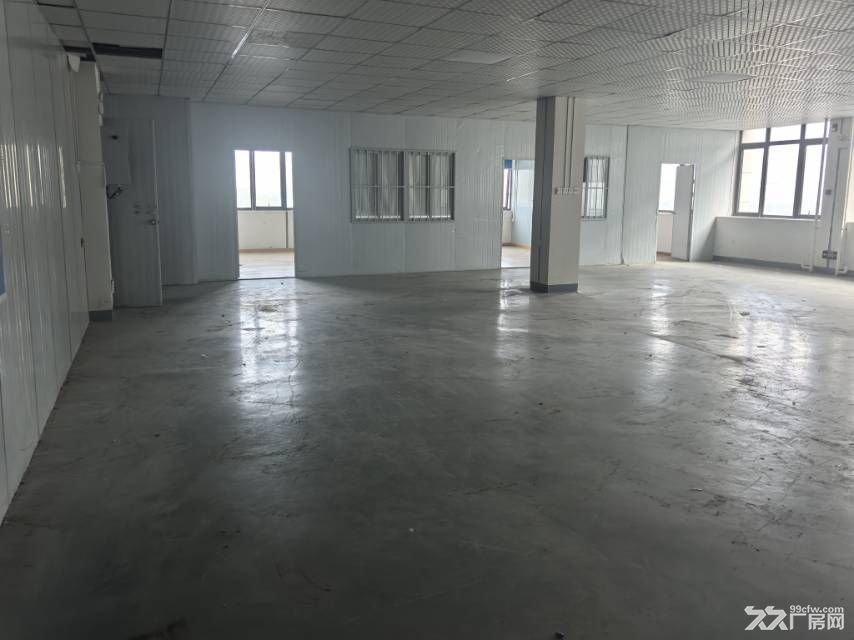 出租新站区标准厂房350平，有分割好的办公区域和做好的地坪漆 - 6