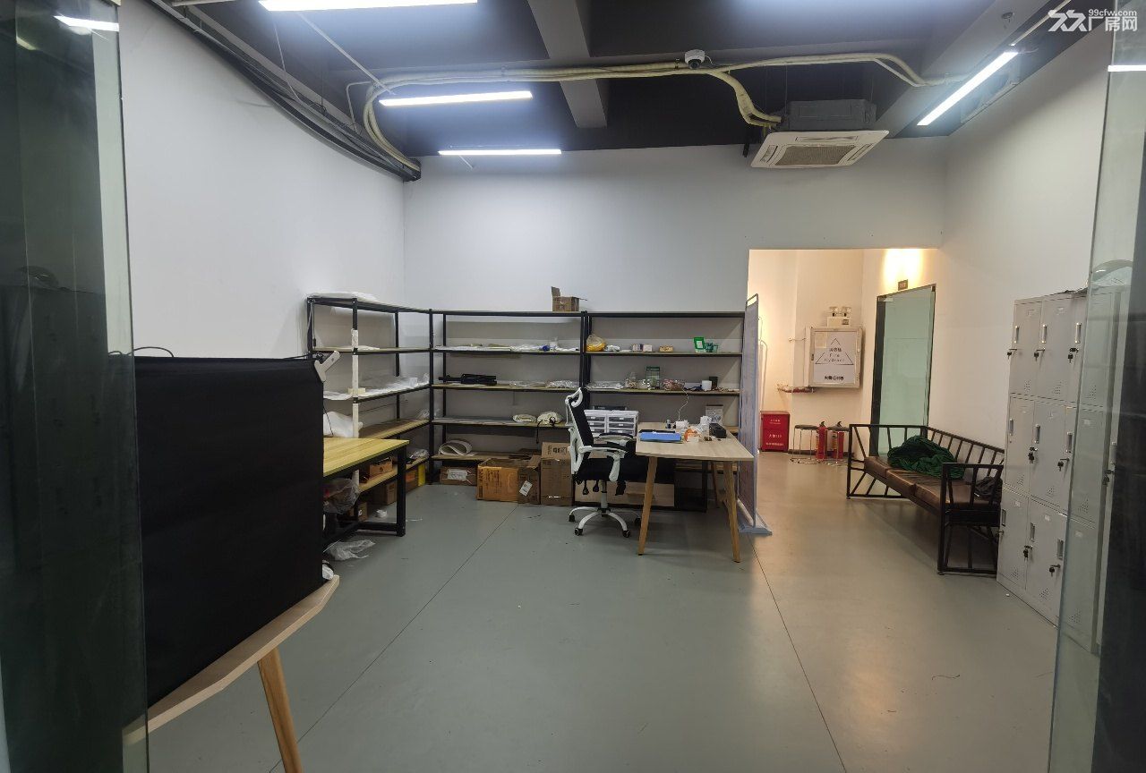 龙华高新园精装修450平厂房出租 - 3