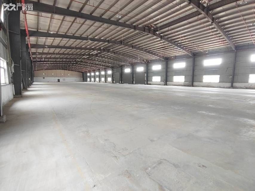 深圳市光明区楼村一楼钢构独门独院7100平,滴水8米 - 8