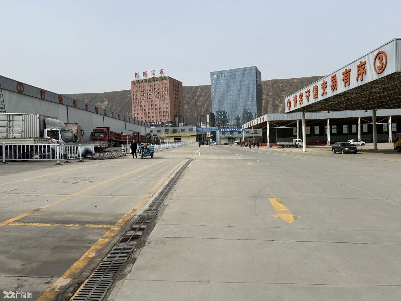 出租兰州大名城定远汽车新城院内厂房 - 4
