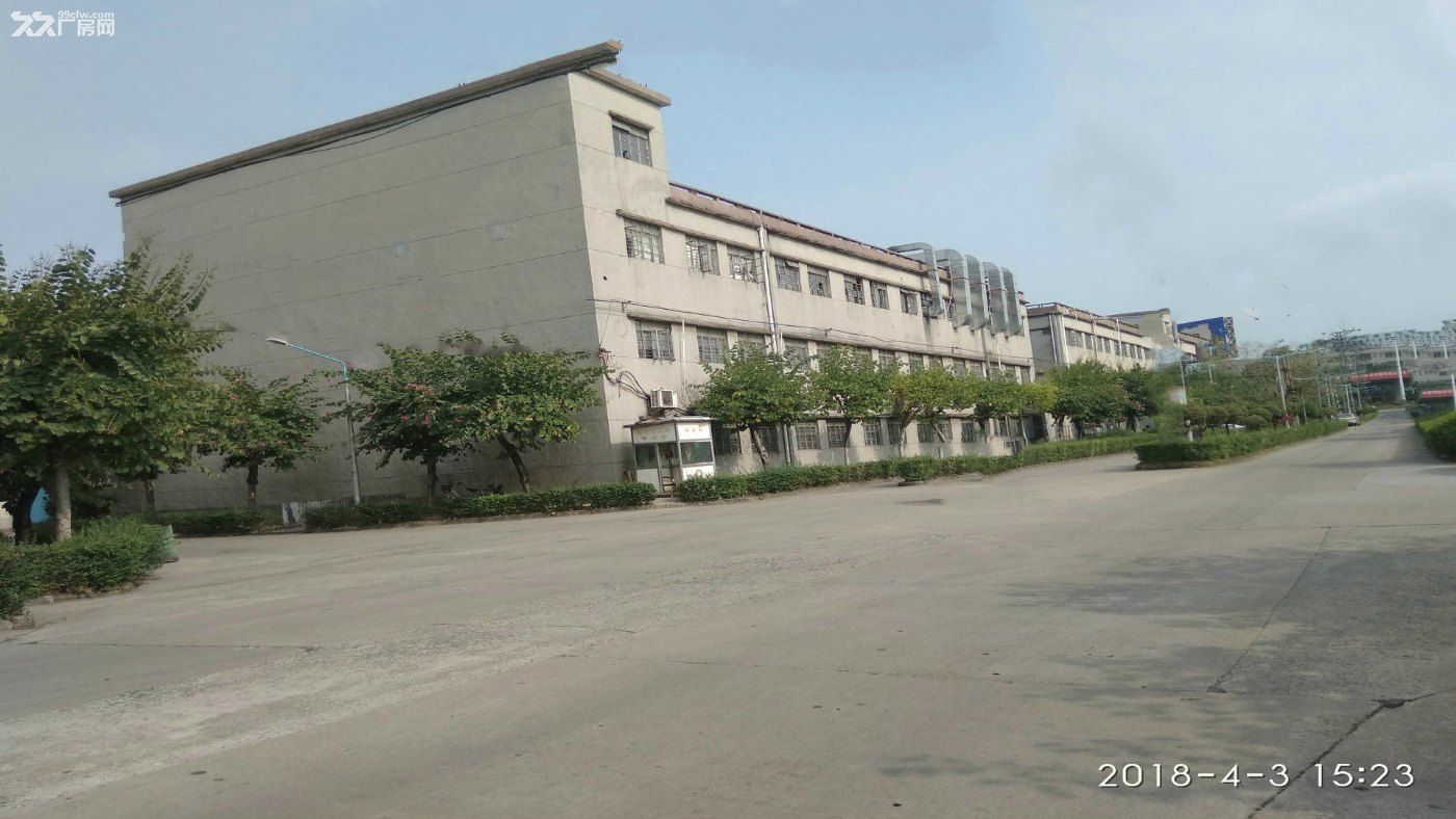 东莞市塘厦镇２００００平米独院厂房出售(国有证件)
