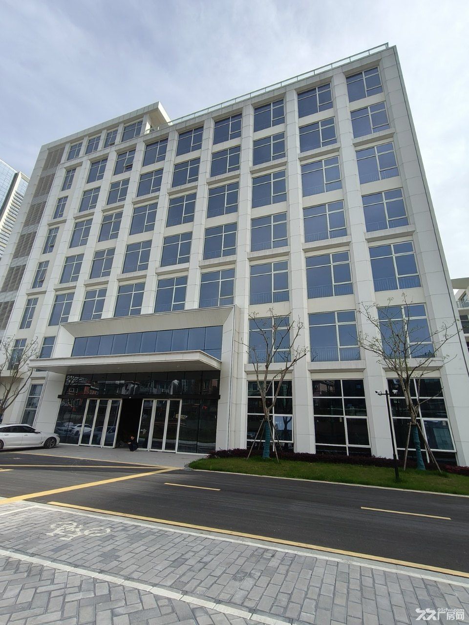 萧山南站，整栋4000方厂房出租，可办公，可轻生产，可研发，可仓储